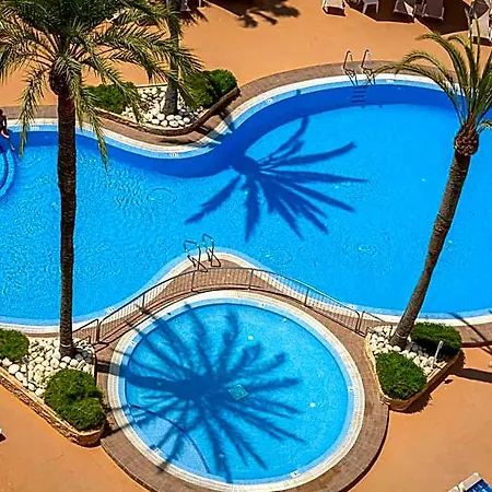 Ar Roca Esmeralda & Hotel 4*