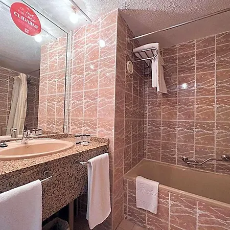 Ar Roca Esmeralda & Hotel 4*