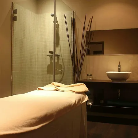 Hotel Ar Roca Esmeralda &