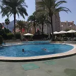 Ar Roca Esmeralda & מלון קלפה