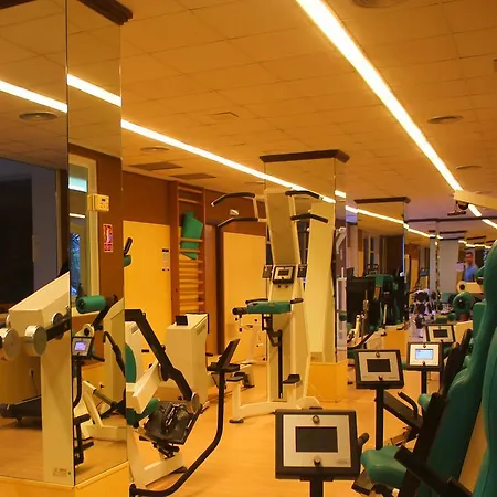 Hotell Ar Roca Esmeralda &