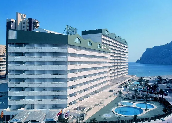 Ar Roca Esmeralda & Hotel 3*