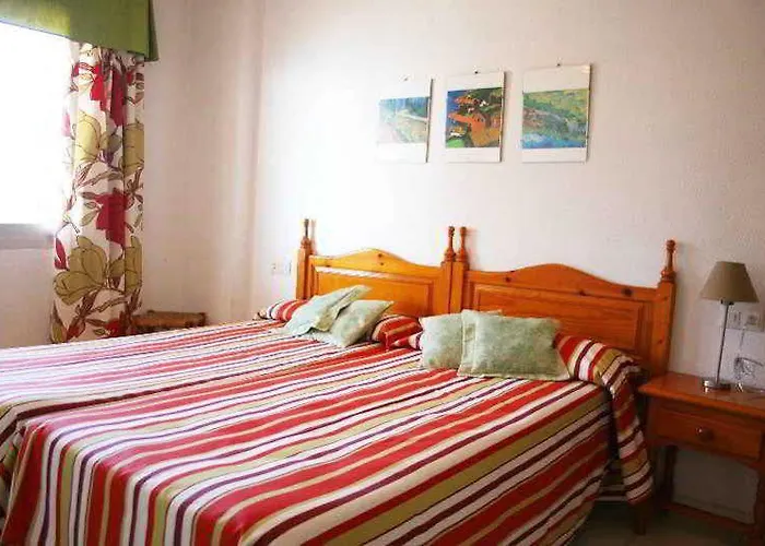 Hotel Ar Roca Esmeralda & 3*